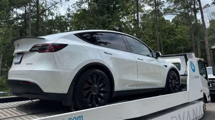 Carvana Sold Me the Wrong Tesla Model Y, But I Pushed Back and Got a Model Y Performance for Thousands Less