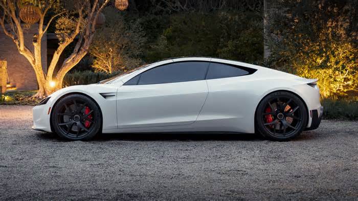 Elon Musk Says The Tesla Roadster Is Launching In 2025 With Rockets, Sub-1-Second 0-60 MPH time