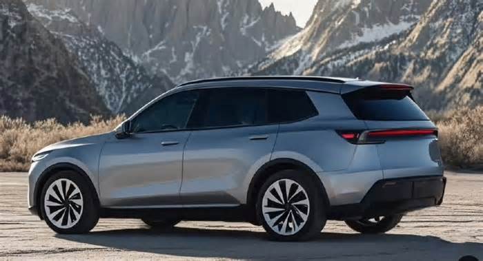 Tesla Upsizes the Model Y with 7-Seat Layout to Challenge Chinese Rivals