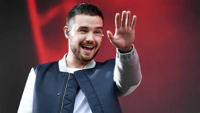 Liam Payne's 1D bandmates, James Corden and more friends and musicians mourn singer