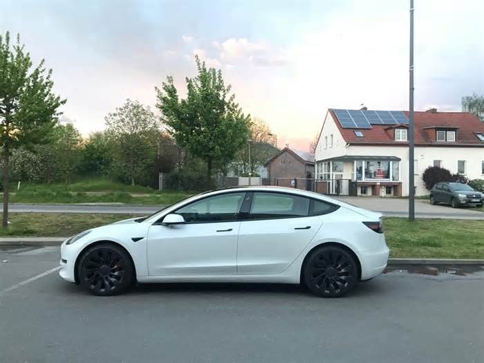 The Drive Report: Tesla Model 3