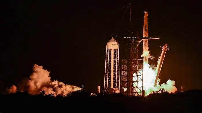 Axiom Mission 4: 28.5 hours to cover 400km? A look at Dragon spacecraft’s path to ISS