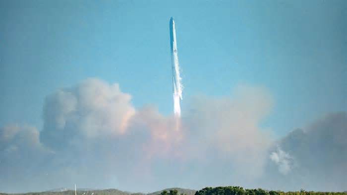 In 9th flight test, SpaceX launches Starship but doesn’t complete the mission