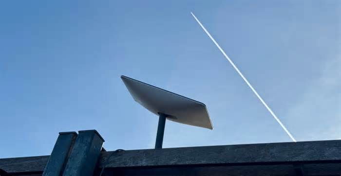 Starlink satellite internet service is down everywhere