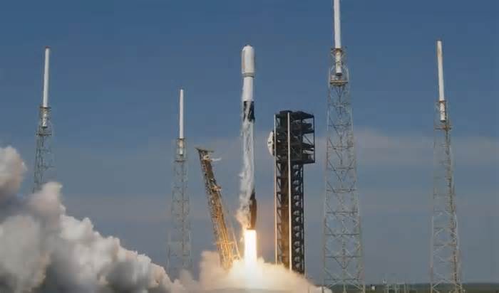 SpaceX aborts Falcon 9 launch from Cape Canaveral at moment of ignition