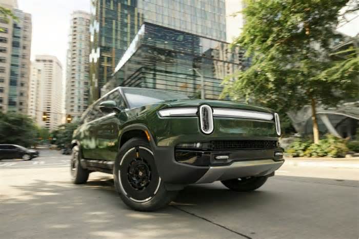 New Rivian R1S: Everything new in the second-gen model