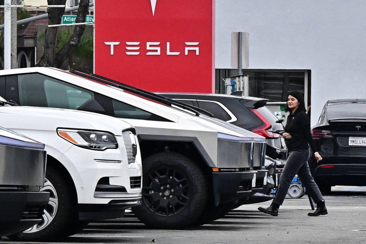 Tesla developing smaller, cheaper electric SUV in potential mass market push