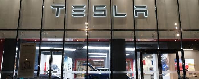 China Market Update: Tesla And Google’s Earnings Results Weigh On Sentiment