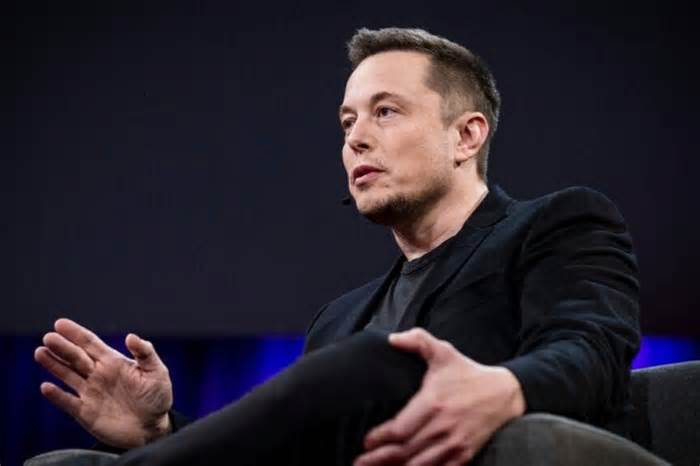 Elon Musk Blasts FAA For Targeting SpaceX Over 'Petty Matters,' While Ignoring Boeing's Safety Issues: This 'Puts Human Lives At Risk'