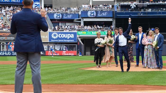 Yankees Legend Paul O'Neill Botches First Pitch Ahead of World Series Game 4