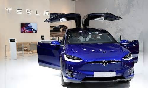 Tesla hikes Model X price by $5,000 in US, follows earlier increase on Model S and Canada lineup