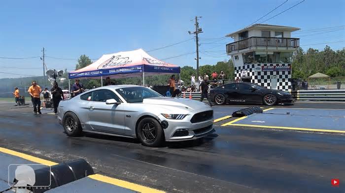 Modded Ford Mustang Drags Tesla Model S Plaid, Someone Isn't Going to Be Happy for Sure