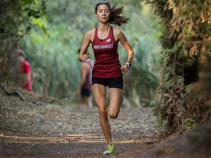 Maria Carrillo, Piner teams sweep North Bay League cross country championships at Spring Lake