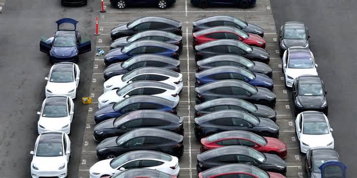 4 takeaways from Tesla's latest sales report