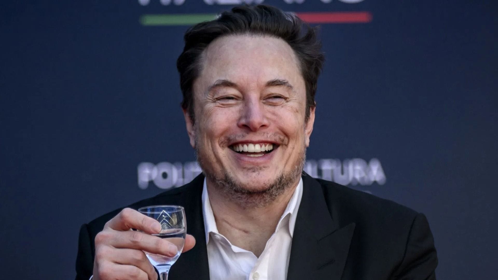 "Buy them both Elon": Internet reacts after Elon Musk reshares post claiming Paramount may challenge Netflix and Warner Bros. deal
