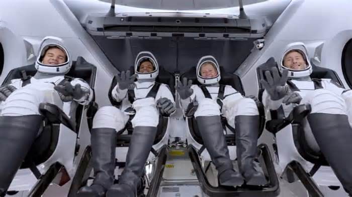 Axiom-4, Shubhanshu Shukla's Homecoming: SpaceX Dragon Spacecraft Undocks, Splashdown Tomorrow | Latest Updates