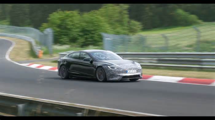 Tesla Model S Plaid Wants To Take Another Swing At The Porsche Taycan Turbo GT