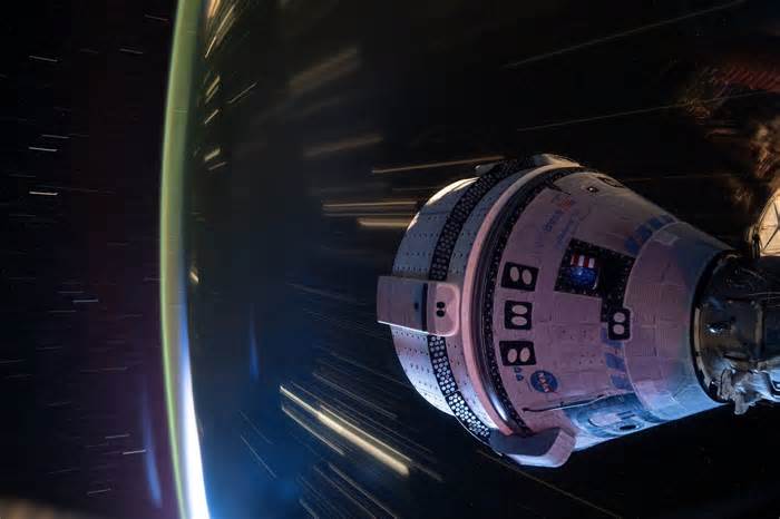 Watch Live as a Busted Boeing Starliner Returns to Earth Without Its Crew