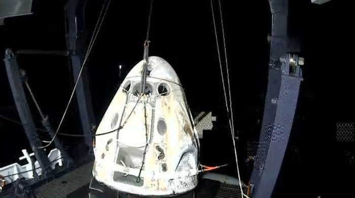 SpaceX returning Dragon splashdowns to west coast after space debris unexpectedly makes landfall