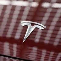 Electric vehicle manufacturer Tesla opening 1st Lehigh Valley service center