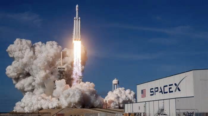 Elon Musk's SpaceX Resumes Big, Launches Three Starlink Missions Over Weekend, Placing 67 Satellites In Low Earth Orbit