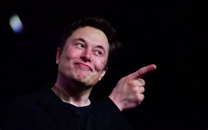 Surprise Elon Musk Endorsement Suddenly Sends Bitcoin And Crypto Prices Higher