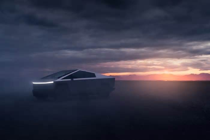 Should You Buy Tesla Stock While It's Below $330?
