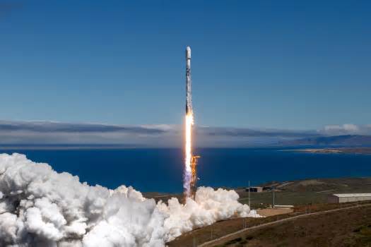 SpaceX, NASA launch TRACERS to study Earth’s magnetic...