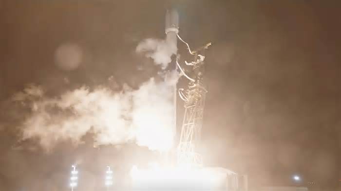 SpaceX launch from California marks 2nd Starlink mission in 24 hours (video)