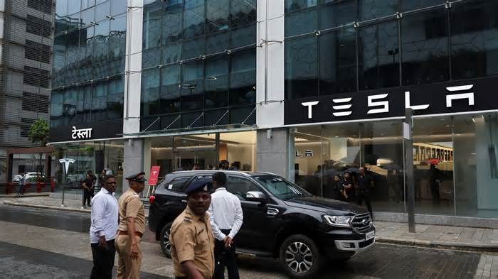 Tesla enters Indian market with Mumbai showroom: Check models, price, speed and other details