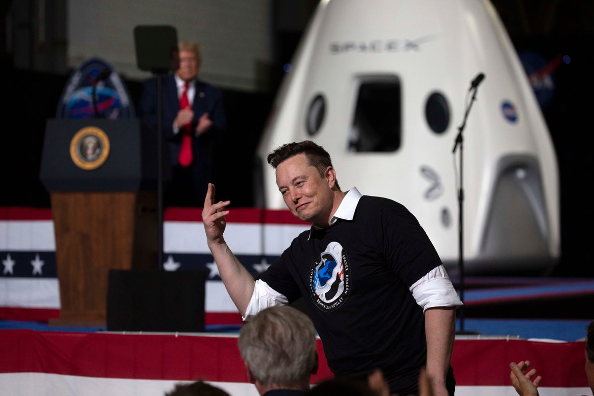 SpaceX plans to go public with $1.5 trillion valuation, reports say