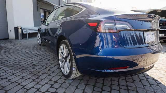 Tesla sparks buzz after rolling out long-awaited upgrade for one of its most popular models: 'I think it's a good option'