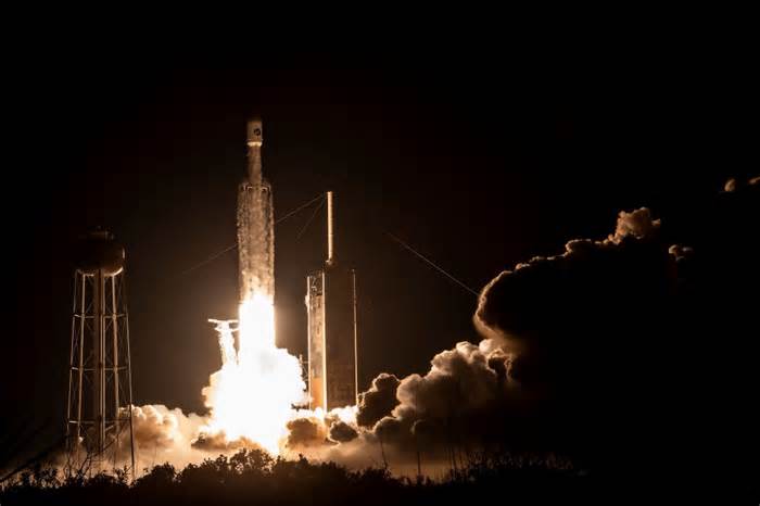 First new national security launch awards go to SpaceX