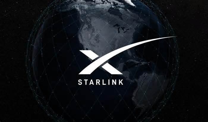 Internet service Starlink operational on over 1,000 aircraft: Musk