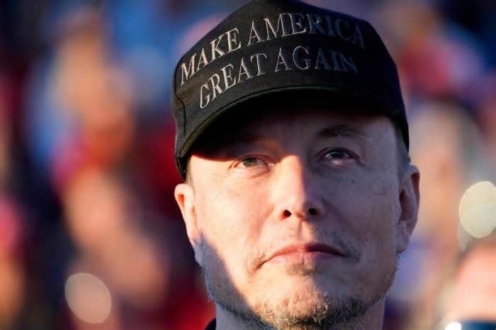 Elon Musk’s PAC spent an estimated $200 million to help elect Trump, AP source says