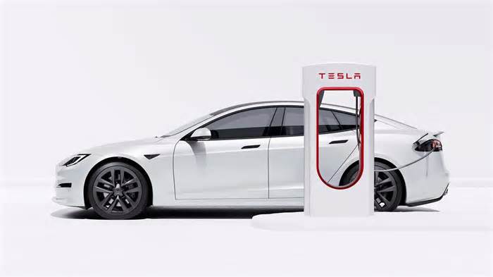 Is Tesla Model S Free Lifetime Supercharging Deal Worth It?