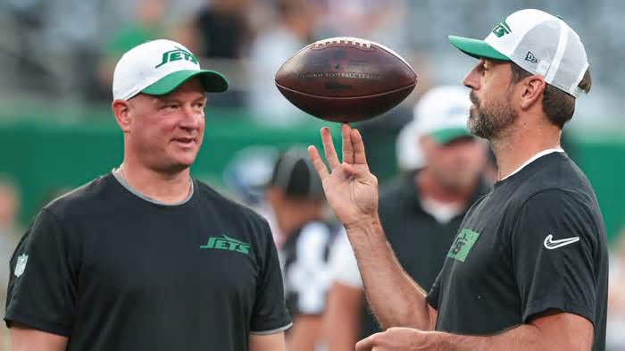 Robert Saleh's firing as Jets head coach has Packers Twitter reacting to offensive coordinator Nathaniel Hackett's status, Aaron Rodgers