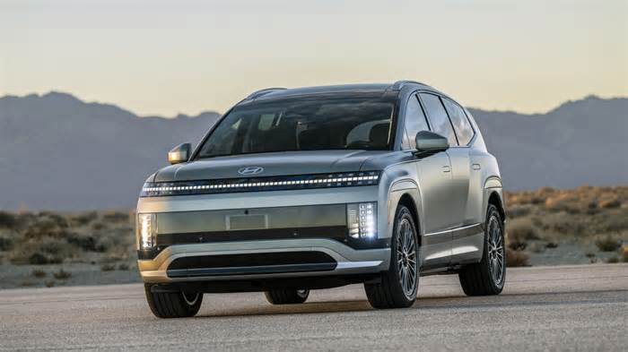 Despite slowing sales, automakers are expanding electric vehicle models, including family haulers