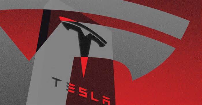 Tesla recently lost two key execs