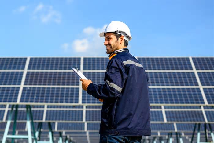 Best 6 Solar Companies of September 2024: Save Energy With Sunshine