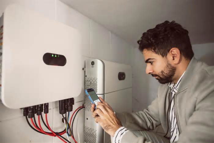 Planning a DIY Home Battery Installation? Here’s Why It Might Be Better to Let a Pro Do It
