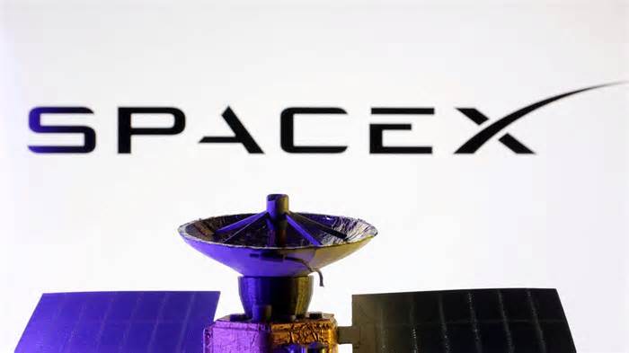 SpaceX investigates cause of Starlink’s global outage
