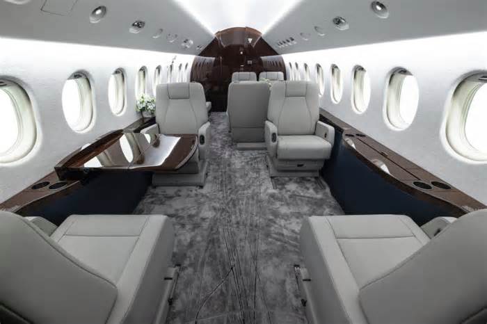 Duncan Boasts 'Silky' Overhaul of Falcon 2000EX