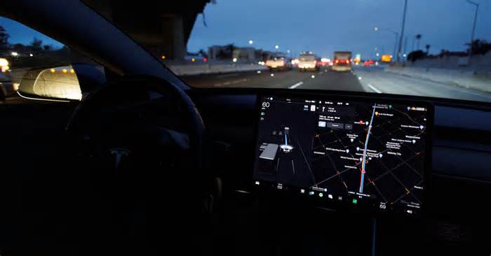 Drivers more likely to be distracted while using partial automation tech, study shows