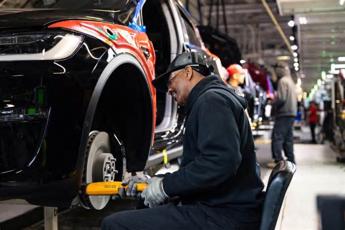 Tesla reaches 7 million models produced at the Fremont factory.