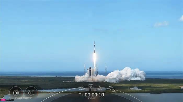 SpaceX to launch more satellites on ﻿Falcon 9 Friday morning