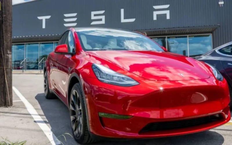 Heard on the Street: Tesla Could Be Hit by EV Battery Tariffs